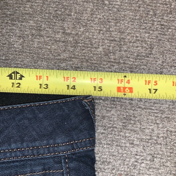 Democracy Jeans - Picture 5 of 7